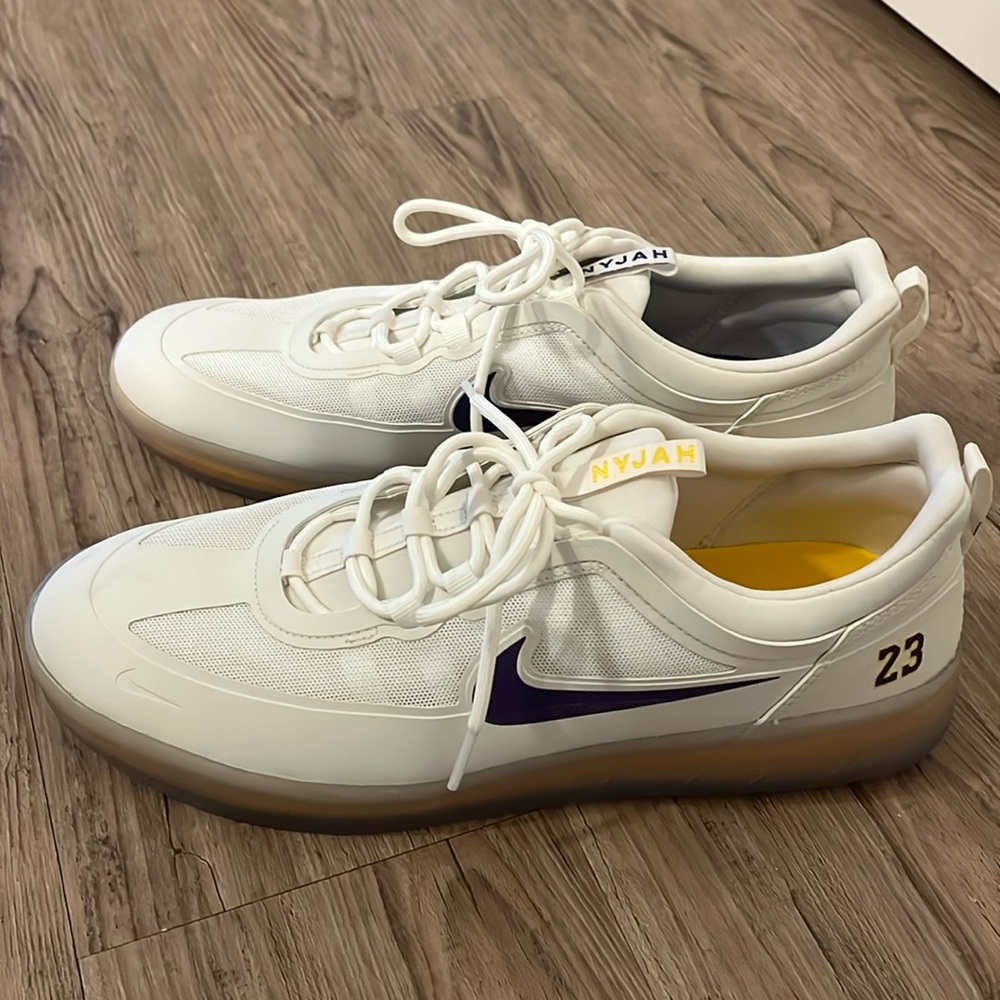 Nike SB Nyjah Free 2 Lakers (Lebron James) size 11.5